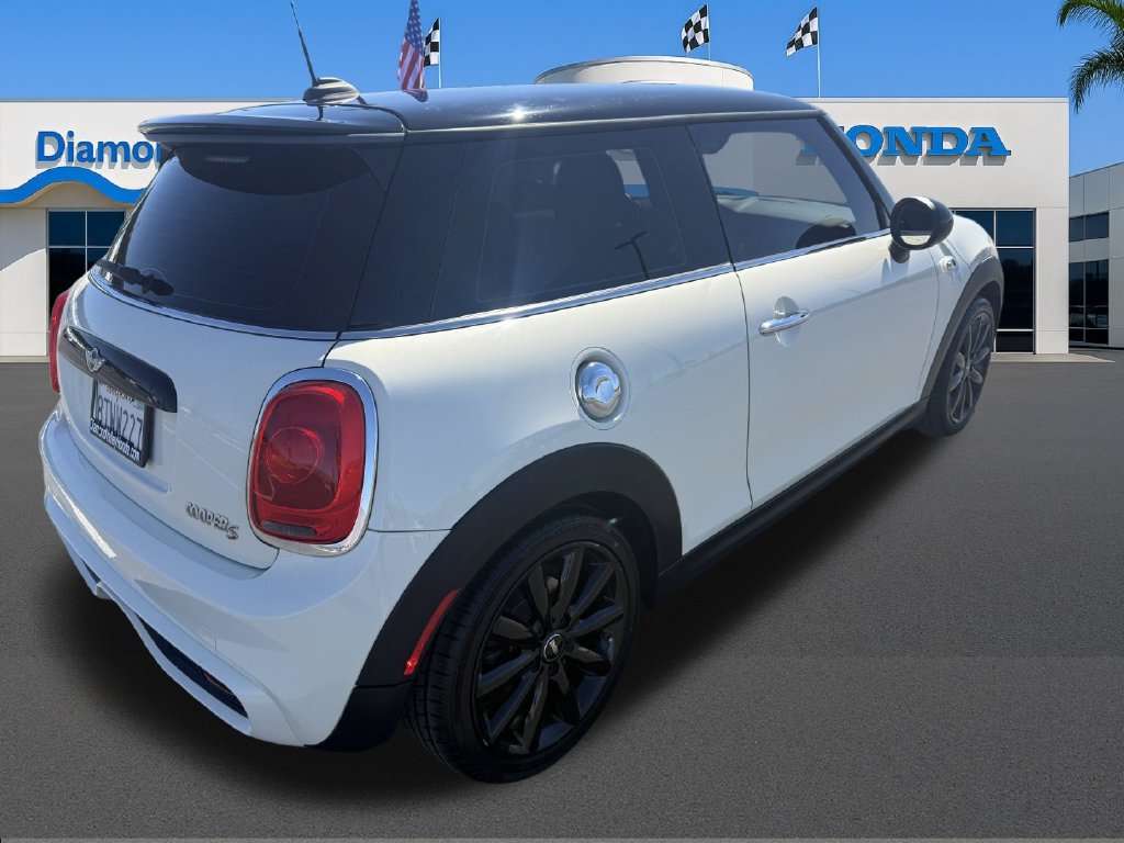 Used 2017 MINI Cooper S FWD image 7