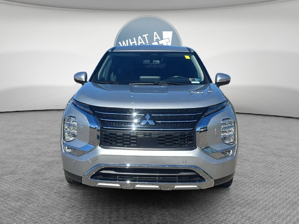 Used 2022 Mitsubishi Outlander SE AWD/4WD image 9