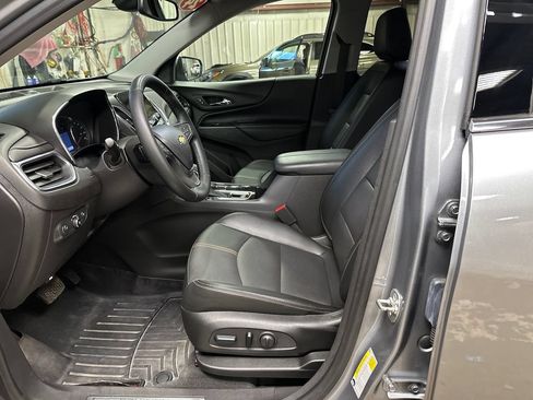 Used 2024 Chevrolet Equinox Premier AWD/4WD image 14
