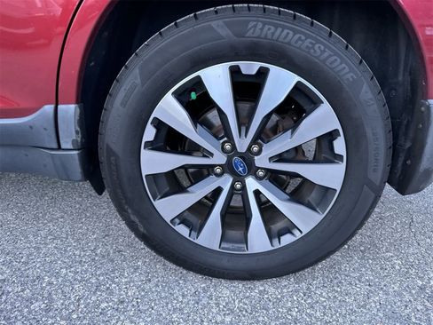 Used 2015 Subaru Outback 3.6R Limited image 12