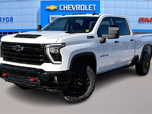 New 2026 Chevrolet Silverado 2500 LT w/ Trail Boss Package image 2