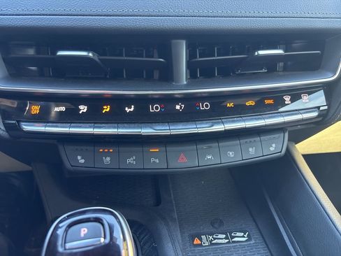 Used 2025 Cadillac CT5 Premium Luxury image 16