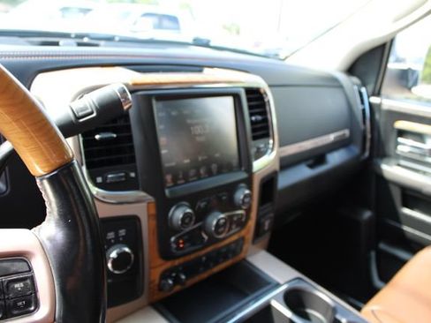 Used 2014 RAM 2500 Longhorn AWD/4WD image 16