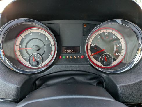 Used 2019 Dodge Grand Caravan SXT FWD image 44