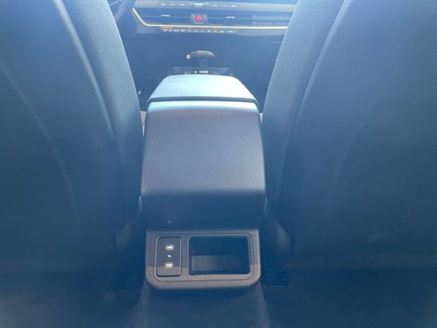 Used 2025 Kia K4 LXS image 23