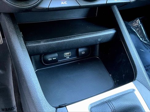 Used 2024 Kia Forte LXS FWD image 17
