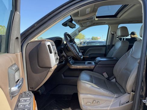 Used 2018 GMC Sierra 1500 SLT image 18