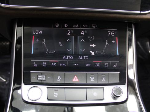 Used 2020 Audi Q8 Premium Plus AWD/4WD image 46