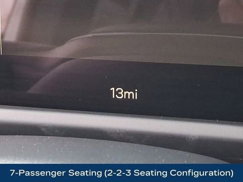 Used 2026 GMC Acadia AT4 w/ LPO, Floor Liner Package image 24