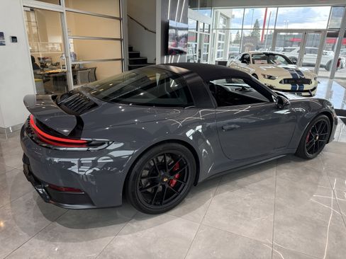 Used 2026 Porsche 911 Targa 4 GTS image 40