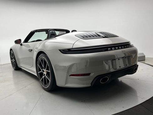Certified 2025 Porsche 911 Carrera RWD image 3