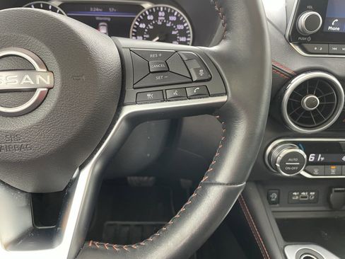 Used 2024 Nissan Sentra SR w/ SR Premium Package image 14