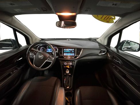 Used 2019 Buick Encore Preferred AWD/4WD image 17