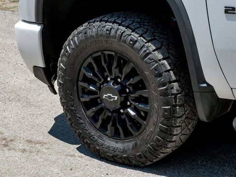 Used 2024 Chevrolet Silverado 2500 LTZ w/ LTZ Plus Package AWD/4WD image 63