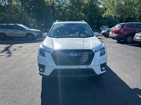 Used 2023 Subaru Forester Limited AWD/4WD image 12