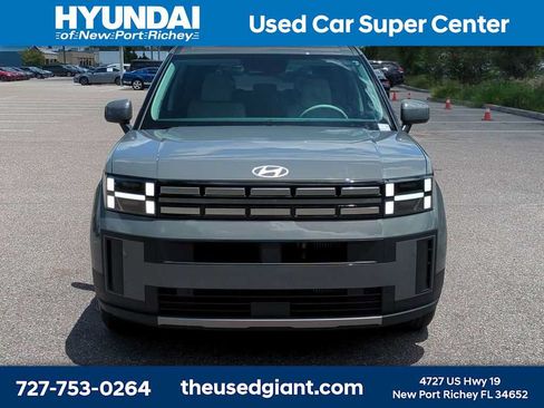 Used 2024 Hyundai Santa Fe SE FWD image 8