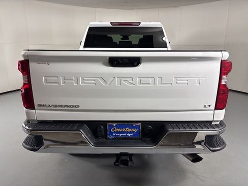 Used 2025 Chevrolet Silverado 2500 LT w/ Convenience Package AWD/4WD image 7