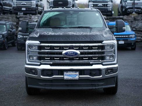 Used 2024 Ford F250 Lariat AWD/4WD image 2
