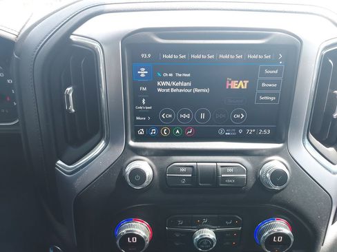 Used 2021 GMC Sierra 1500 SLT image 22