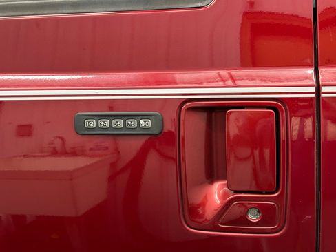 Used 2014 Ford F350 Lariat w/ Lariat Interior Package image 14