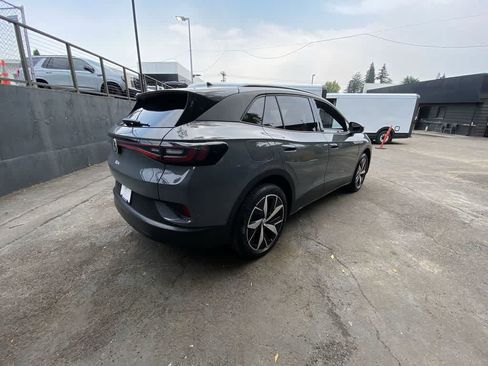 Used 2023 Volkswagen ID.4 Pro S AWD/4WD image 6