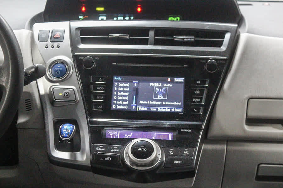Used 2016 Toyota Prius V Two FWD image 15