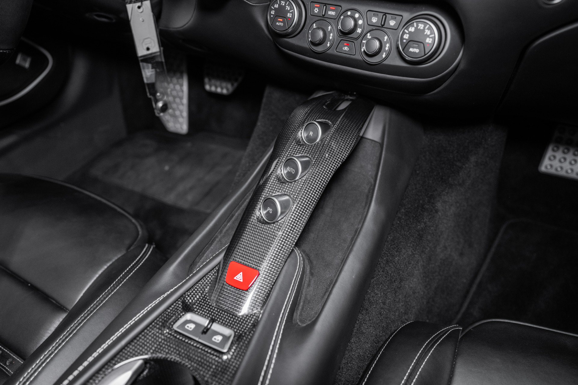 Used 2017 Ferrari F12 Berlinetta RWD image 35