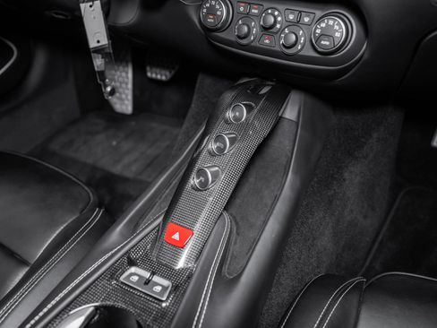 Used 2017 Ferrari F12 Berlinetta RWD image 35