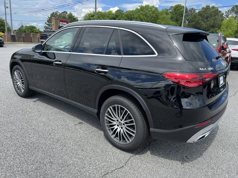 Certified 2025 Mercedes-Benz GLC 300 GLC 300 image 11