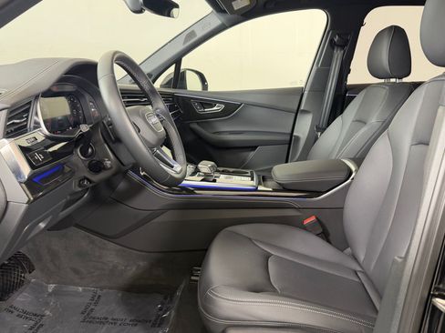 Used 2026 Audi Q7 3.0T Premium Plus w/ Premium Plus Package AWD/4WD image 5
