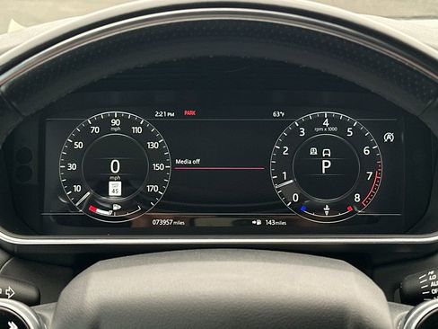 Used 2019 Land Rover Range Rover Sport Supercharged image 25