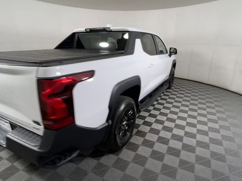 New 2024 Chevrolet Silverado EV W/T image 9