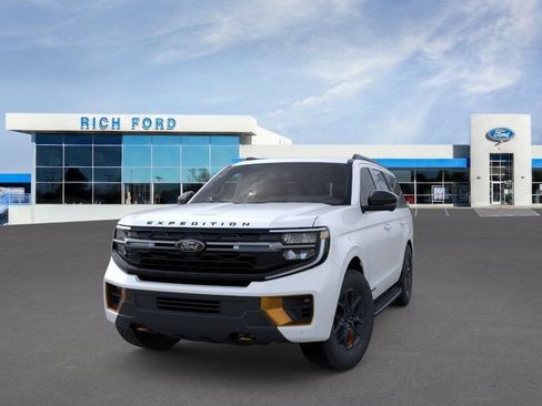 New 2026 Ford Expedition Tremor AWD/4WD image 2