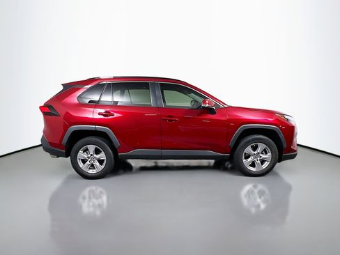 Used 2023 Toyota RAV4 XLE FWD image 3