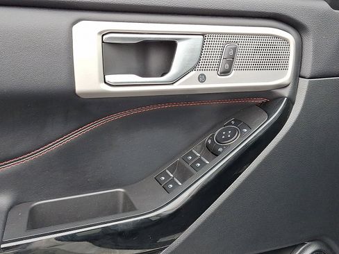 Certified 2023 Ford Explorer ST-Line w/ Class IV Trailer Tow Package image 13