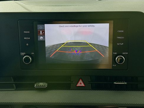 Used 2024 Kia Sportage LX image 21