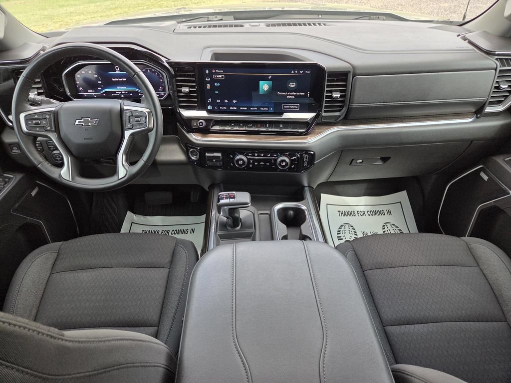 Used 2024 Chevrolet Silverado 1500 RST w/ Texas Edition Plus AWD/4WD image 10