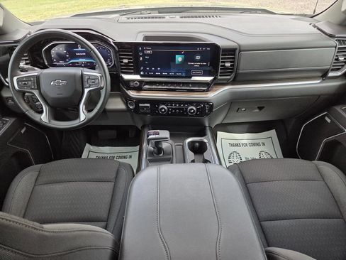 Used 2024 Chevrolet Silverado 1500 RST w/ Texas Edition Plus AWD/4WD image 10