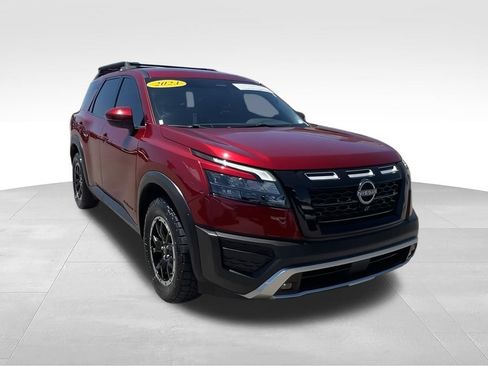 Used 2023 Nissan Pathfinder Rock Creek AWD/4WD image 2