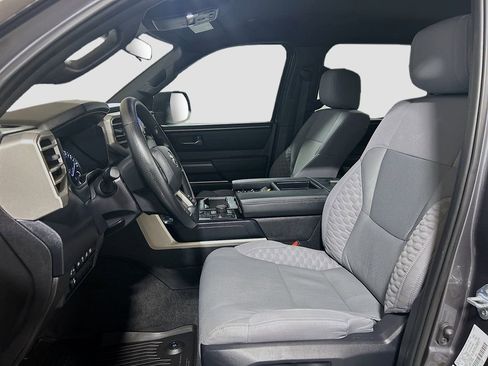 Used 2025 Toyota Tundra SR5 AWD/4WD image 17