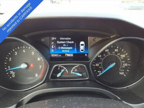 Used 2017 Ford Focus Titanium image 19