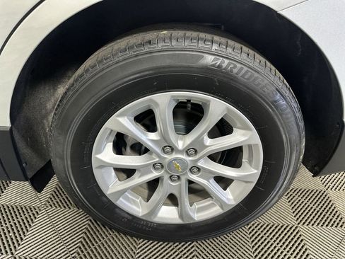 Used 2018 Chevrolet Equinox LT FWD image 33