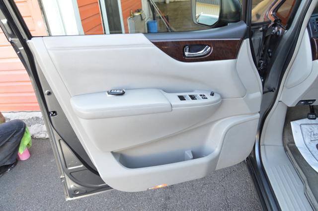 Used 2015 Nissan Quest SV w/ Leather Package FWD image 33