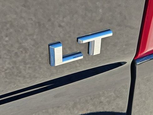 Used 2023 Chevrolet Silverado 1500 LT image 37