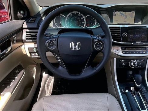 Used 2015 Honda Accord EX-L image 8