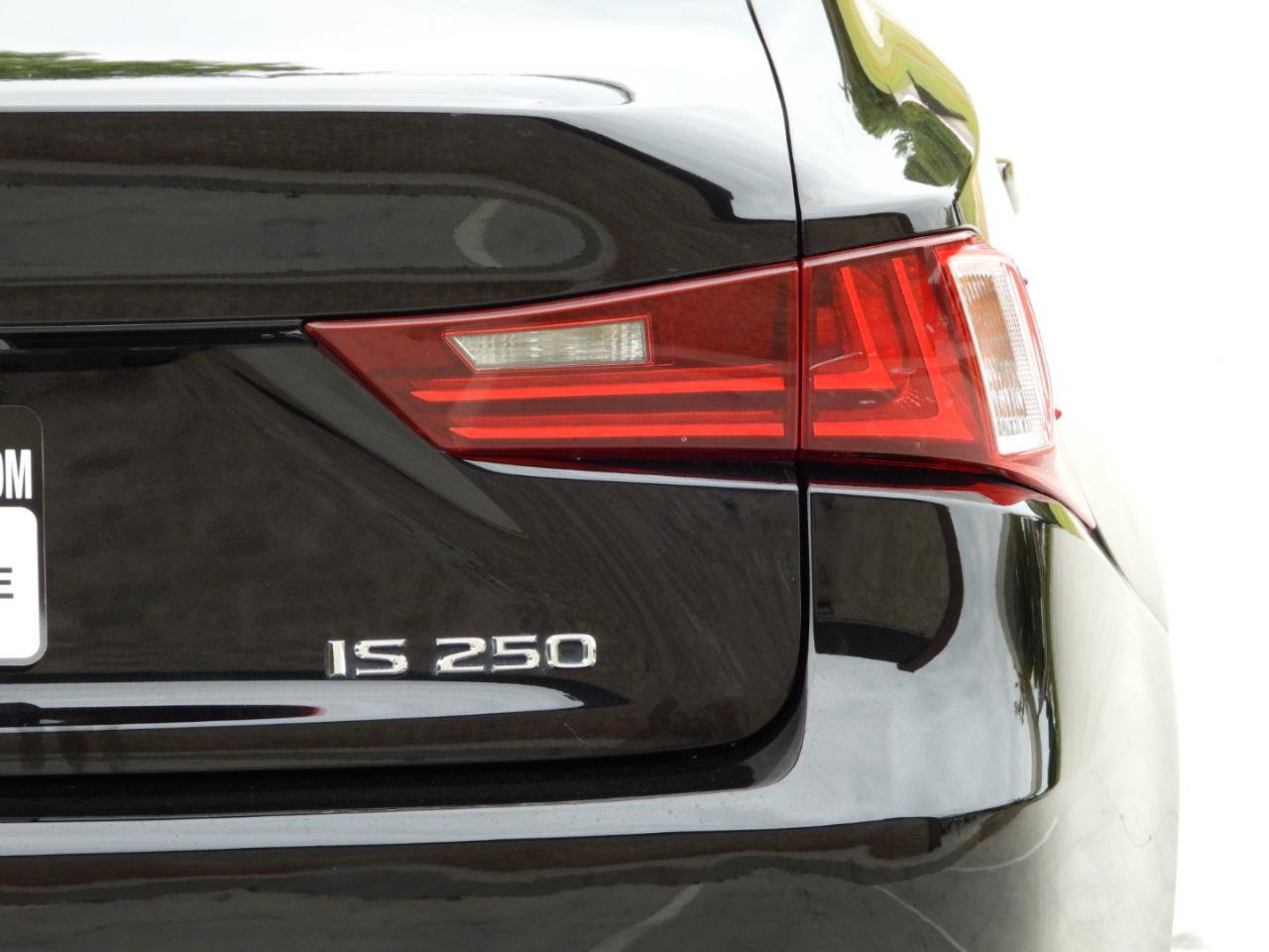 Used 2015 Lexus IS 250 RWD image 26