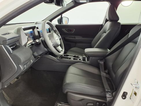 Used 2026 Subaru Outback Premium AWD/4WD image 11