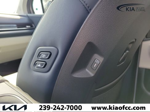 New 2026 Kia Carnival SX FWD image 16