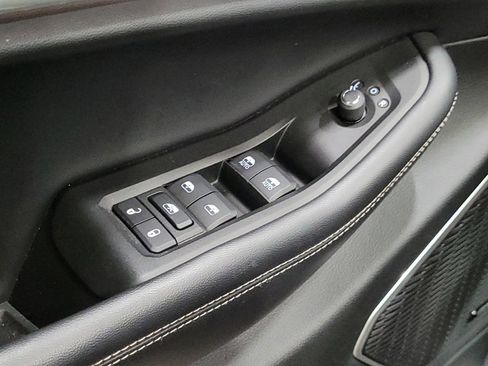 Used 2021 Jeep Grand Cherokee L Limited w/ Luxury Tech Group II image 27