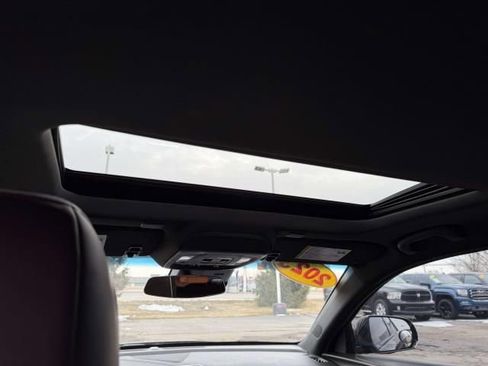 Used 2023 Cadillac CT4 V image 6